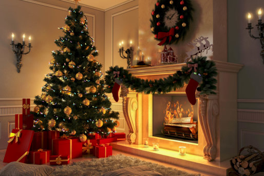 Pro Tips for a Tangle-Free, Well-Lit Christmas Tree